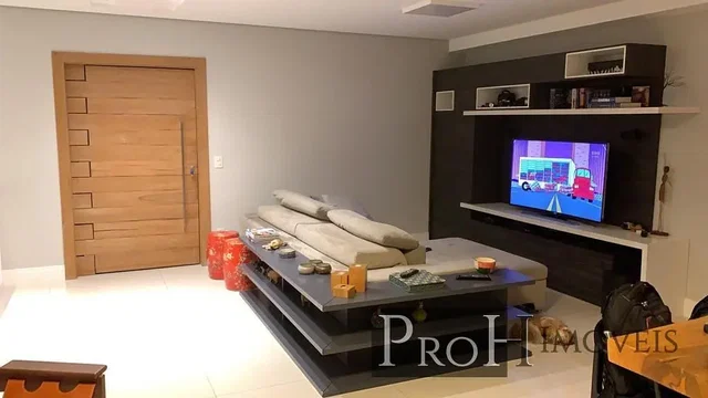 أخرى