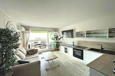 Oturma odası
