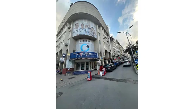Salon