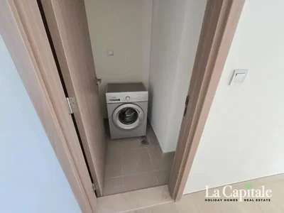 أخرى