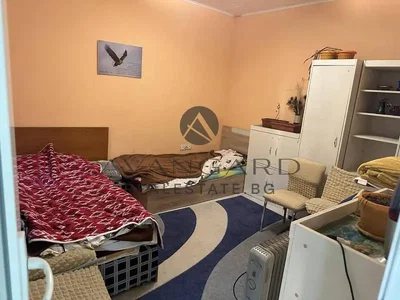 Хол