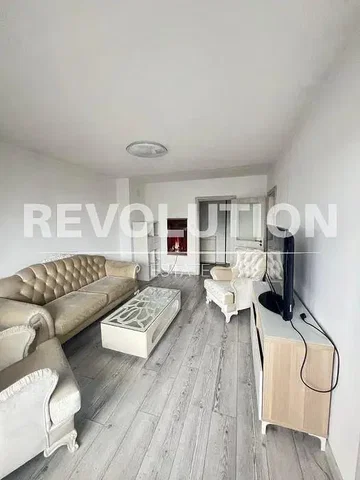 Хол