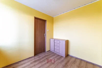 أخرى