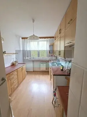 أخرى