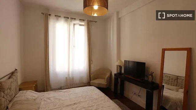 Хол