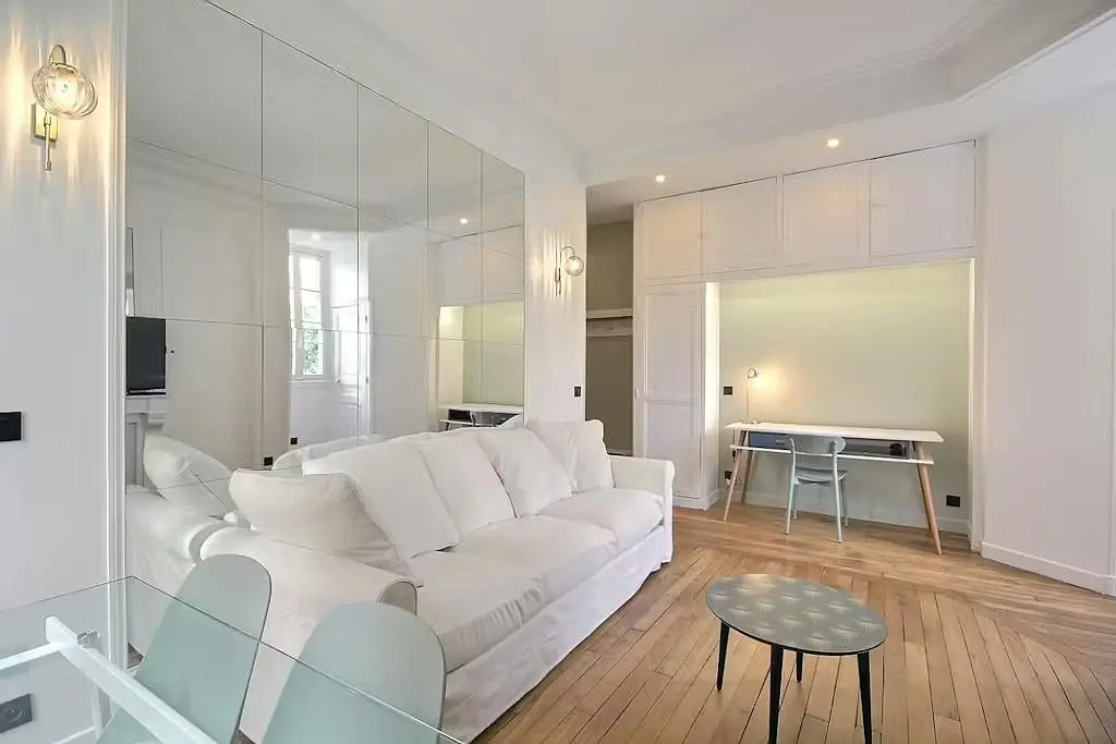Salon