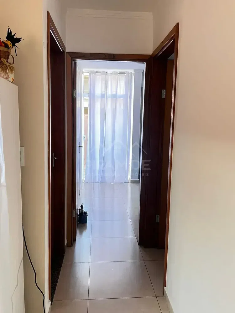 أخرى