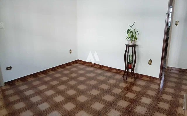 أخرى