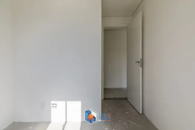 أخرى