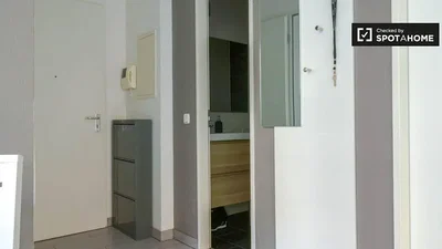 Хол