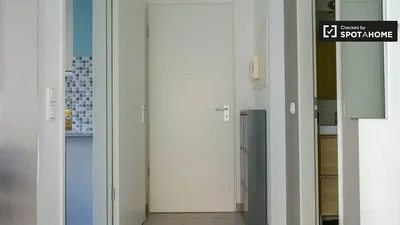 Хол