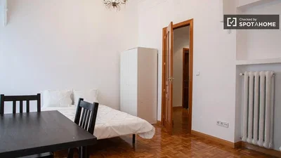 Хол