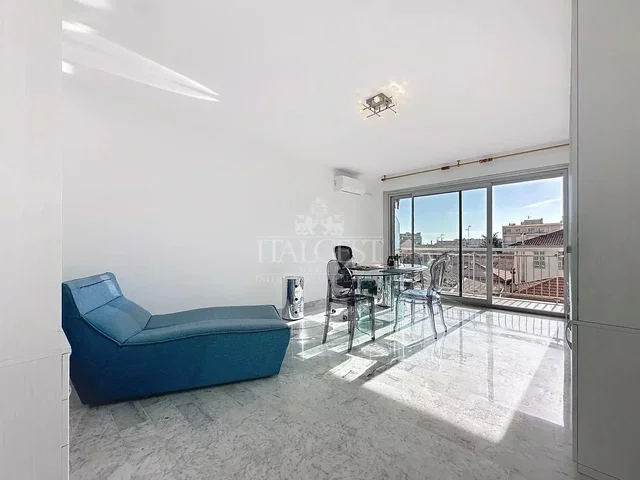 Salón