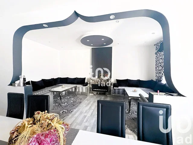 غرفة معيشة
