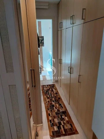 أخرى