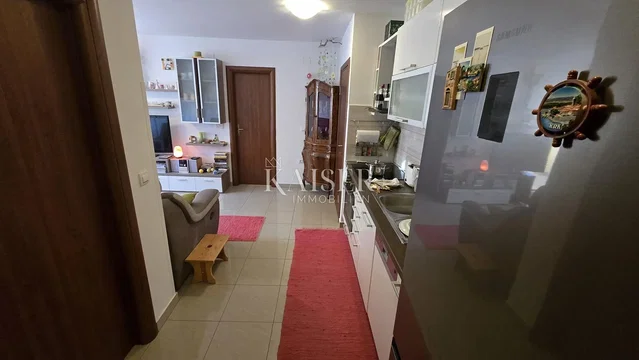 Хол