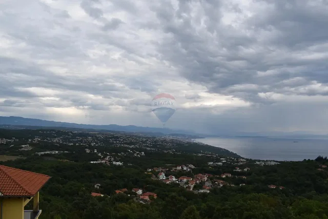 Хол