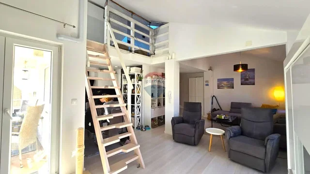 Oturma odası