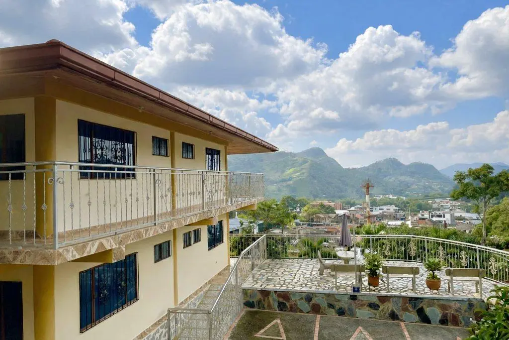 Salon