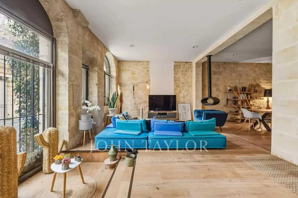 Salon