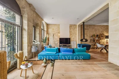 Salon