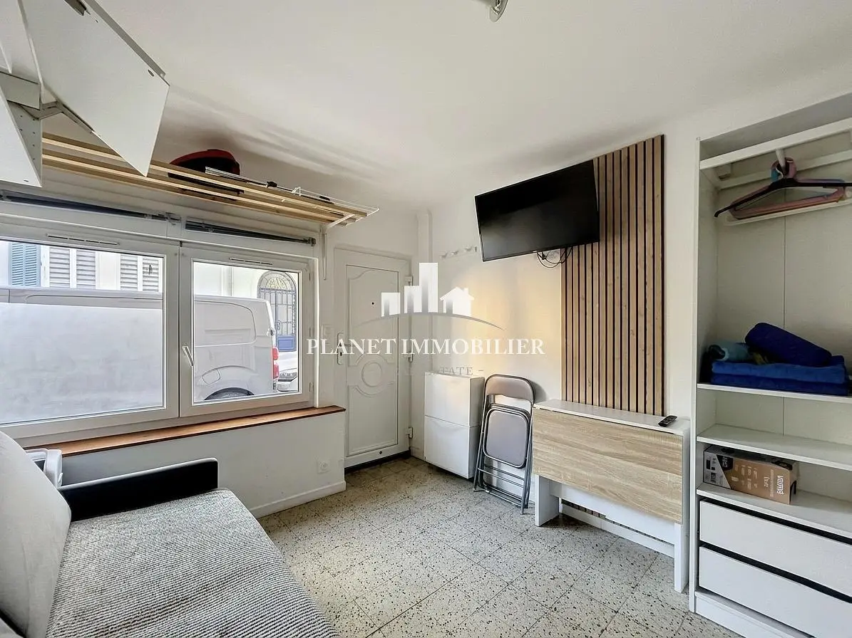 Salon