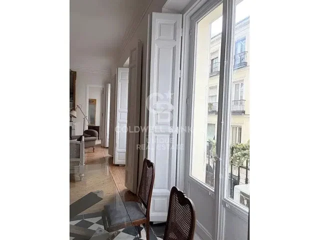 Хол