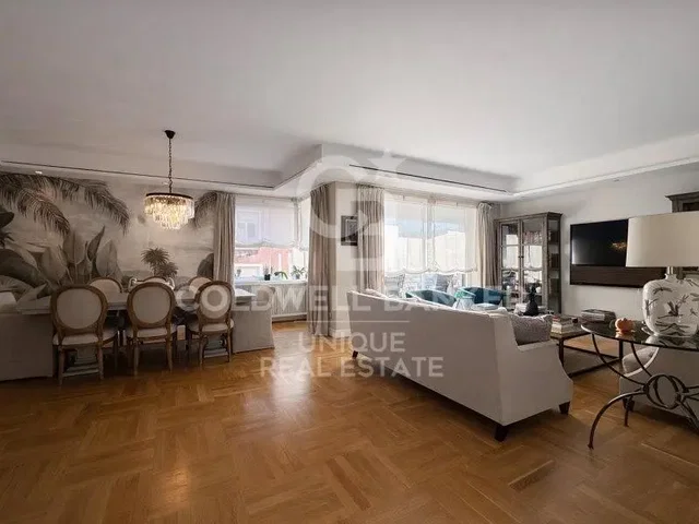 Хол