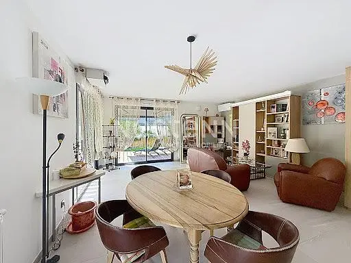 Salón