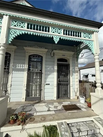 Salon