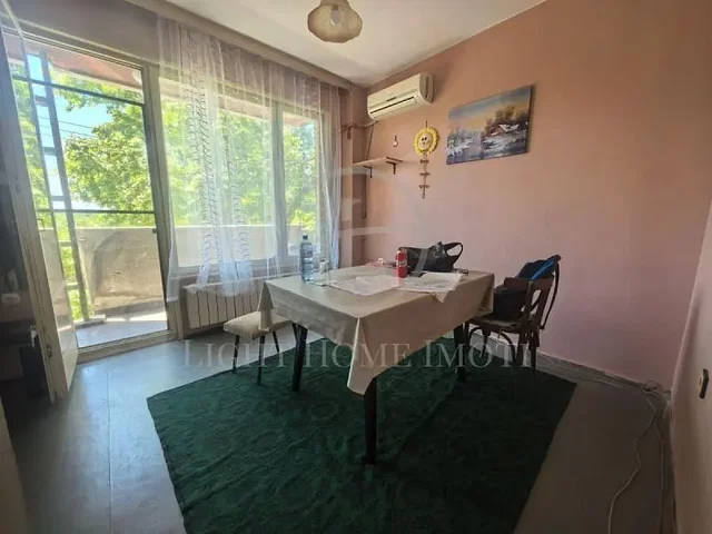 Σαλόνι
