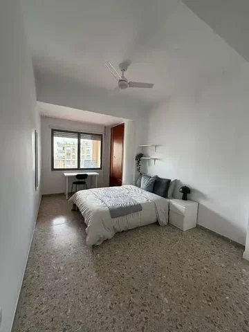 Хол