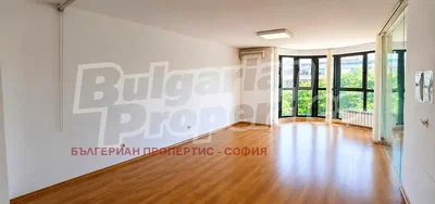 Хол