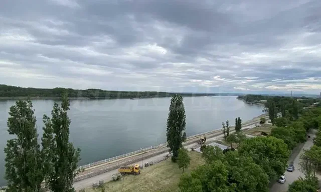 Хол