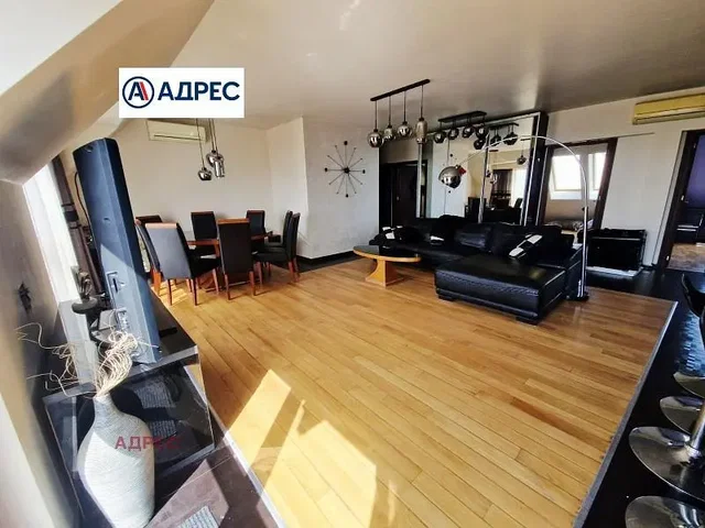 Oturma odası