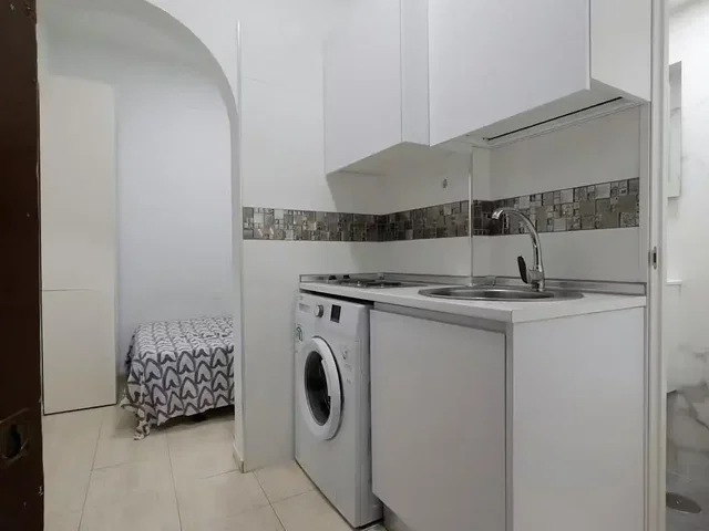 Хол