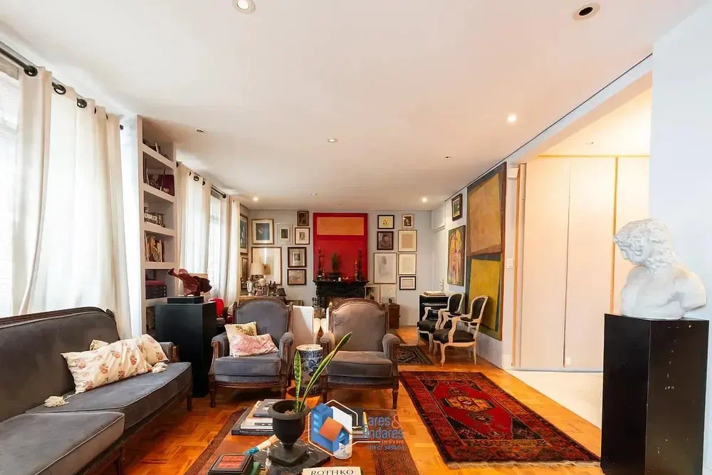 أخرى