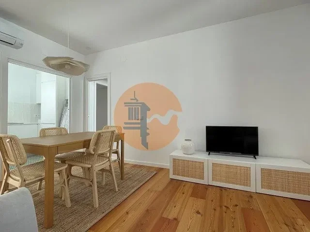 Хол