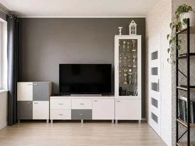 أخرى