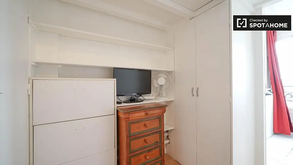 Salon