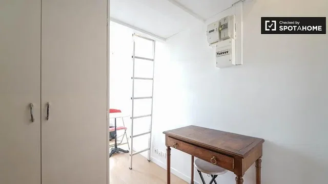 Salon
