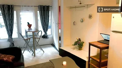 Salon