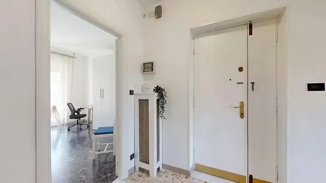Хол