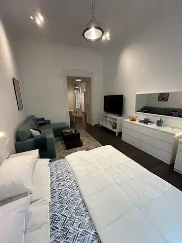 Хол