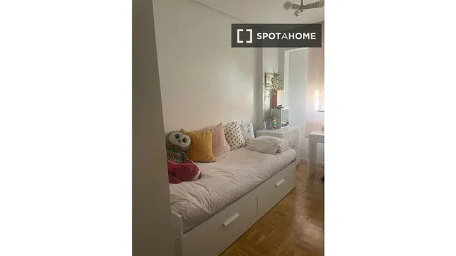 Хол
