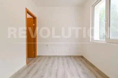 Хол