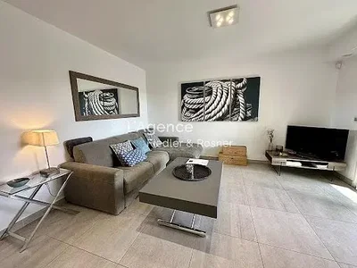 غرفة معيشة