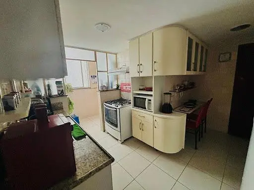 أخرى