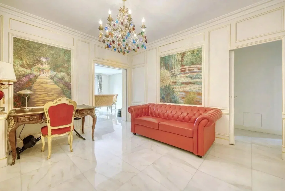 Salon