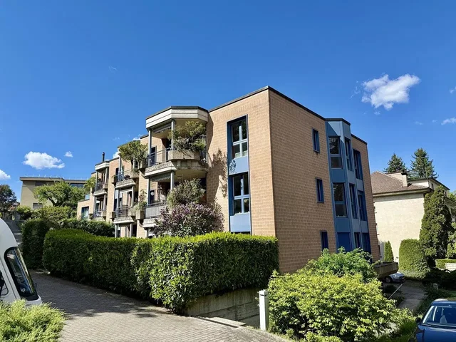 Хол